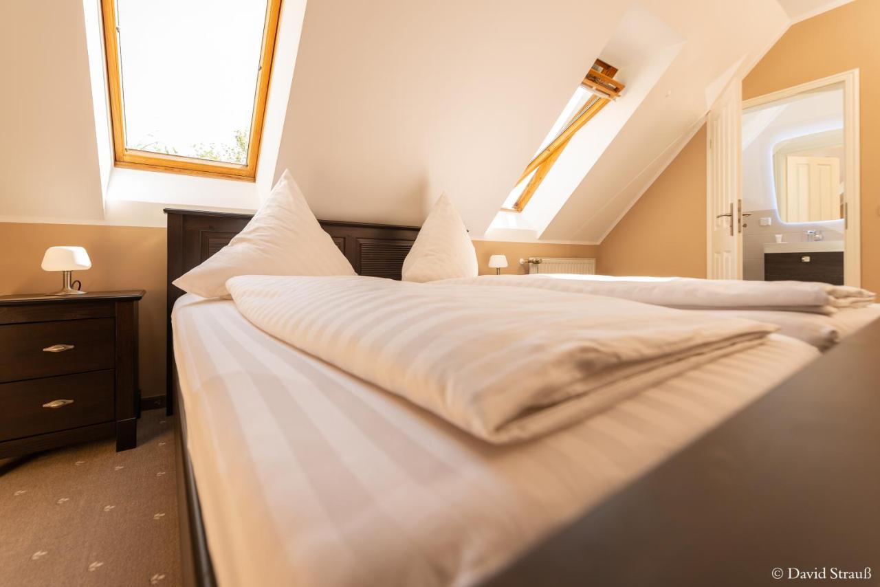 Hotel Wasserschloesschen Naumburg  Dış mekan fotoğraf